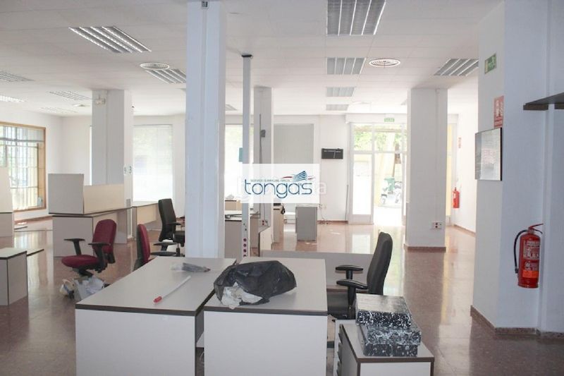 Foto ceaf3b90-12e5-4758-b5c1-af5439516ca0. Lloguer local comercial a Xàtiva
