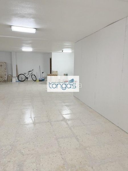 Foto 086eb9ab-d176-495c-97a6-e91dd6a40f7b. Local comercial a Xàtiva