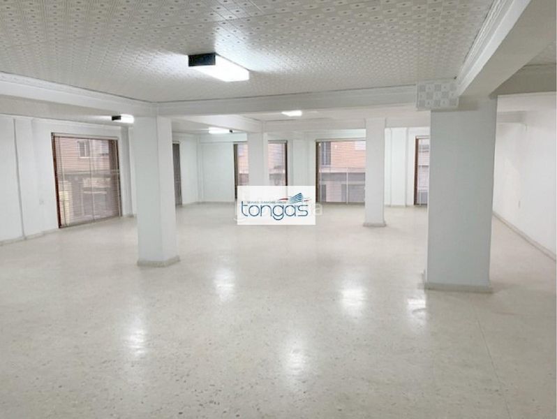 Foto cb4c8745-5619-4f2a-9cec-2700d0fa7262. Local comercial a Xàtiva