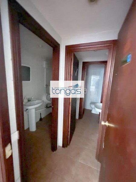 Foto 33f6d7dd-2f39-4653-8b65-739dab3d4699. Local comercial a Xàtiva