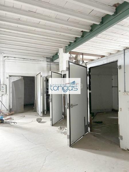 Foto c33e6b47-26dd-4800-b3e1-d2aa3dc67013. Capannone industriale in Rotglá y Corberá