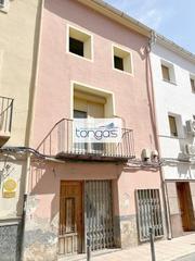 Casa a Xàtiva. Economica y centrica