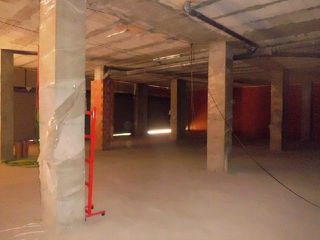 Lloguer Local Comercial a Xàtiva. Local diafano de obra nueva
