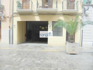 Autoparkplatz in Xàtiva