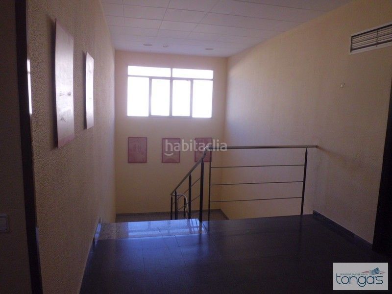 Foto 3fcb1ed8-e64f-4ec9-b667-54a9828e2f7c. Miete büro in Xàtiva