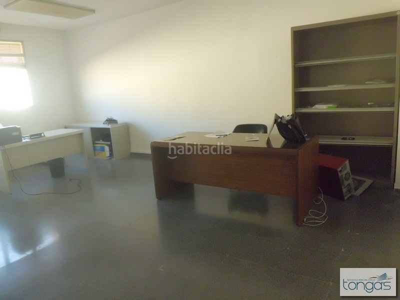 Foto 6eb28995-5c3a-4cb4-b05f-d38cbceec3a8. Miete büro in Xàtiva