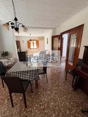 Foto b81aaddc-24e1-4821-b79e-b01b84befb16. Casa a Xàtiva