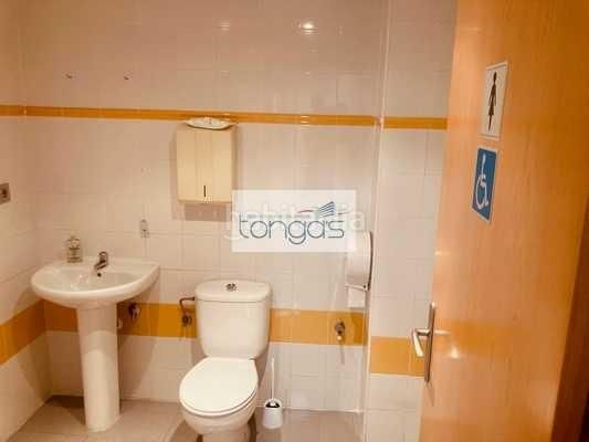 Foto 5439d403-c30b-4982-8115-54d8d26c54fb. Rent business premise in Xàtiva