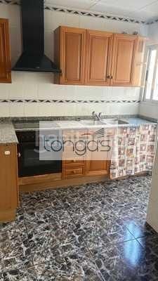 Foto 22f98a17-d441-4e0c-9ec8-0003fe6ae891. Pis a Alcàntera de Xúquer