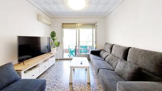 Lloguer Pis en LIlla Perduda. Vivienda de alquiler estudiantil en barrio de ayora al lado de m