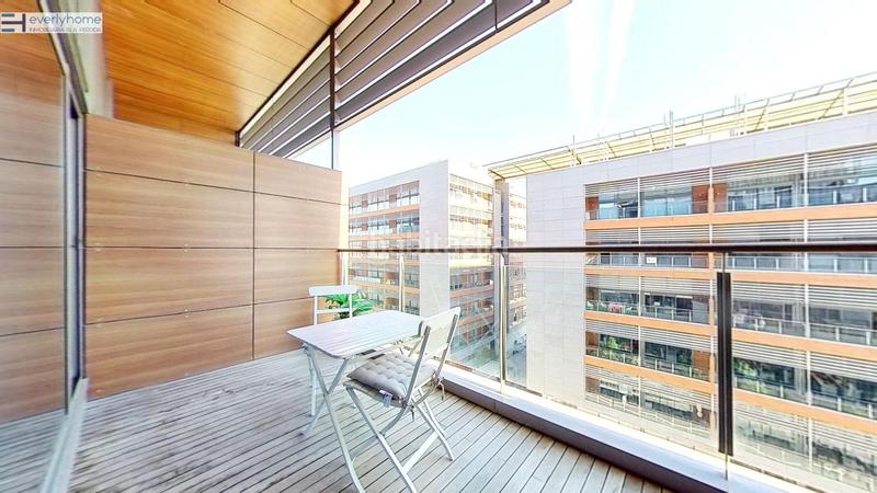 Foto 2eb7069a-d689-4306-970c-16ad5523b127. Alquiler loft en Camí Reial Valencia