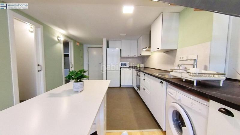 Foto 0ee5cb9a-8721-4a69-84a0-87417766be94. Location loft dans Camí Reial Valencia