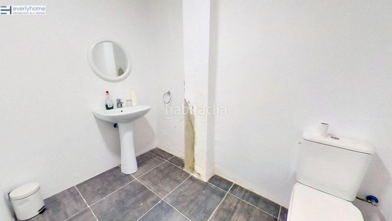Foto 0a5debef-8952-4456-9150-9421e28125c1. Local comercial a El Cabanyal-El Canyamelar Valencia
