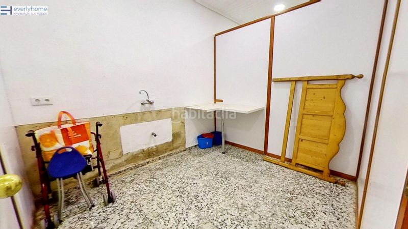 Foto 2cf0c1d1-2222-4d64-8f72-a8e49b976933. Local comercial a El Cabanyal-El Canyamelar Valencia