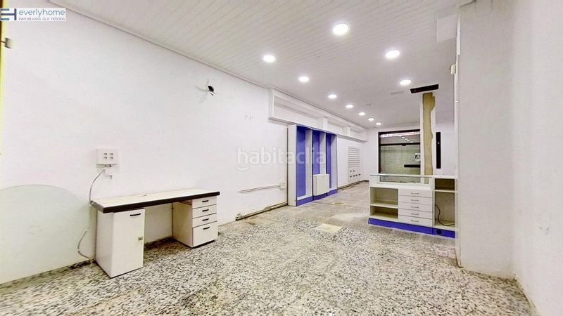 Foto 8d6852a6-a3ef-408b-b6c9-1ce375bf2085. Local comercial a El Cabanyal-El Canyamelar Valencia