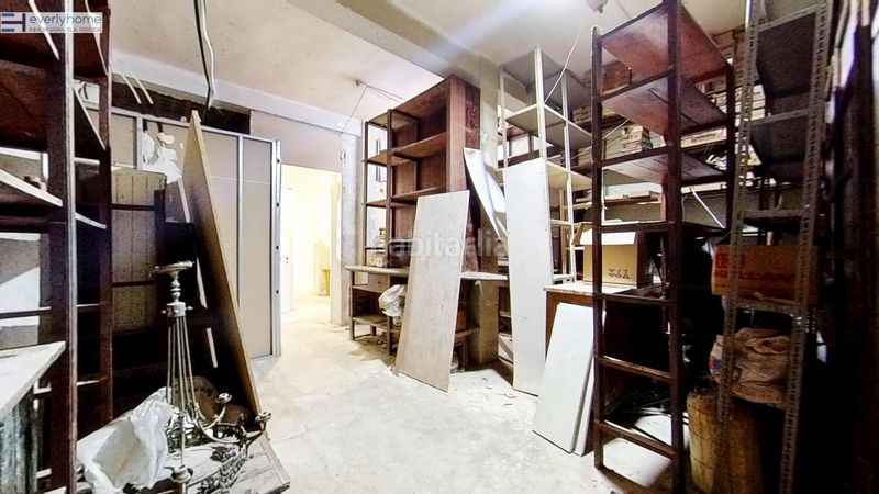 Foto 9f052f33-bdfa-4b9c-bb2c-9b56ea32e2ff. Local comercial a El Cabanyal-El Canyamelar Valencia