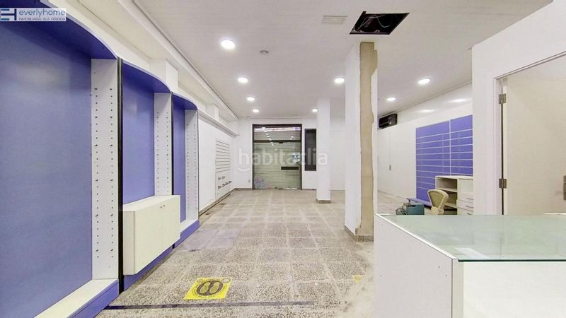 Foto c01d6833-a615-46fb-bf2d-b31395603fa6. Local comercial a El Cabanyal-El Canyamelar Valencia
