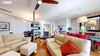 Pis a Ciutat Jardí. Piso en venta en última planta en plena av. blasco ibañez ramón