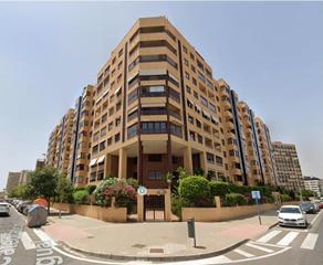 Miete Dachwohnung in Avenida condomina 62. Ático dúplex con dos terrazas y vistas despejadas en playa de sa
