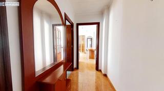 Appartamento in L´Illa Perduda. Piso esquinero luminoso junto a las universidades  ideal para vi