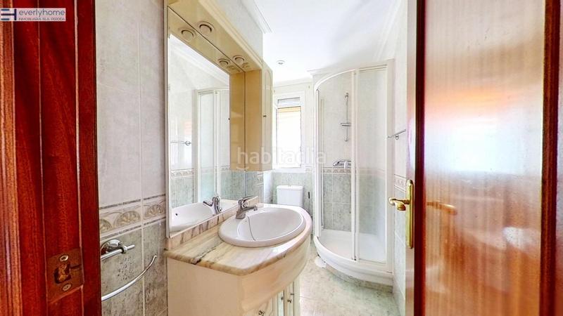 Foto 9d8582e6-844f-4cb4-be3f-c0dd36c64936. Pis a L´Illa Perduda Valencia