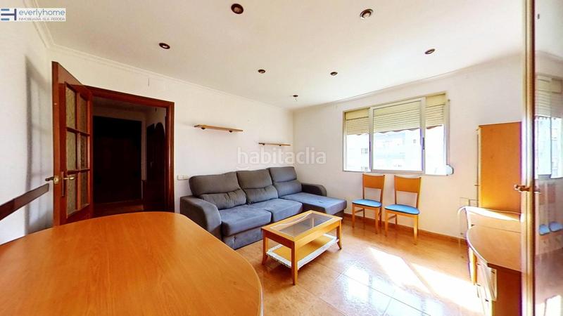 Foto ef8c3f7e-576d-4625-b37b-669a1ea64732. Pis a L´Illa Perduda Valencia