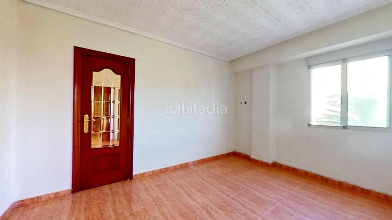 Foto a832a69a-b38f-411d-a23e-45bd2aa93dbd. Pis a L´Illa Perduda Valencia