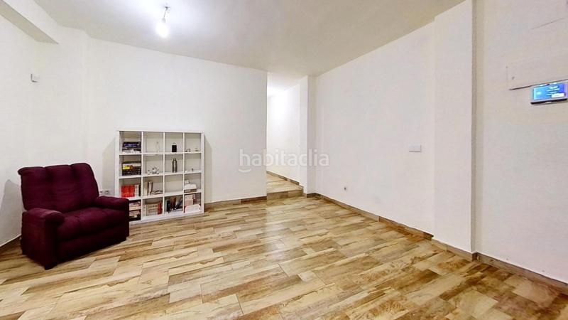 Foto 191d5954-a3b2-41c4-8259-b5aef71af210. Casa a veces, el hogar que imaginas aparece justo donde menos lo esperas en Manises