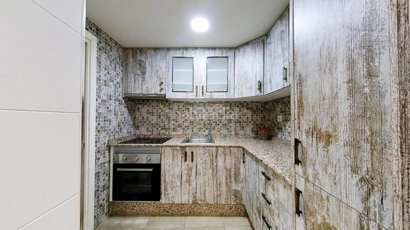 Foto e006083f-ccd3-49a2-af3d-e61fdc9cf985. Casa a veces, el hogar que imaginas aparece justo donde menos lo esperas en Manises