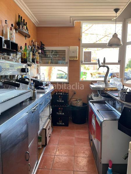 Foto 0a520de6-7760-4357-bc0f-a9f51a6ed6e1. Pas-de-porte local commercial dans Malva Rosa Valencia