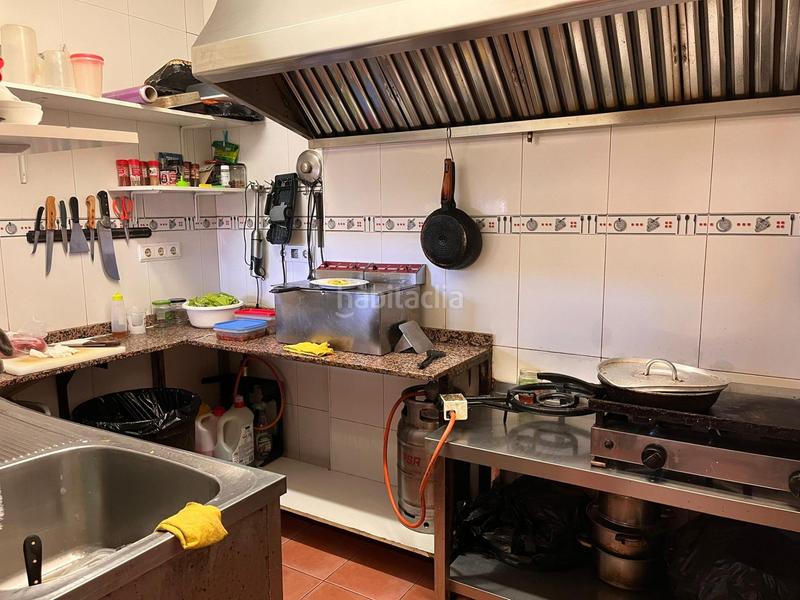 Foto 20e62ef8-d0ed-4c64-8ce6-d31db800e57d. Pas-de-porte local commercial dans Malva Rosa Valencia