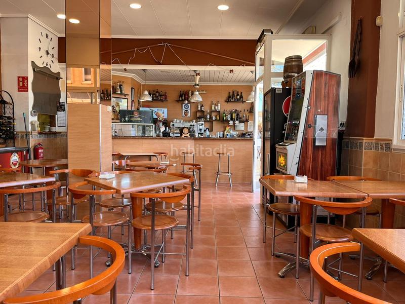 Foto 01d2e33b-0418-439c-984d-fd0f63237b7d. Traspaso local comercial barcafetería en funcionamiento con salida de humos en Valencia