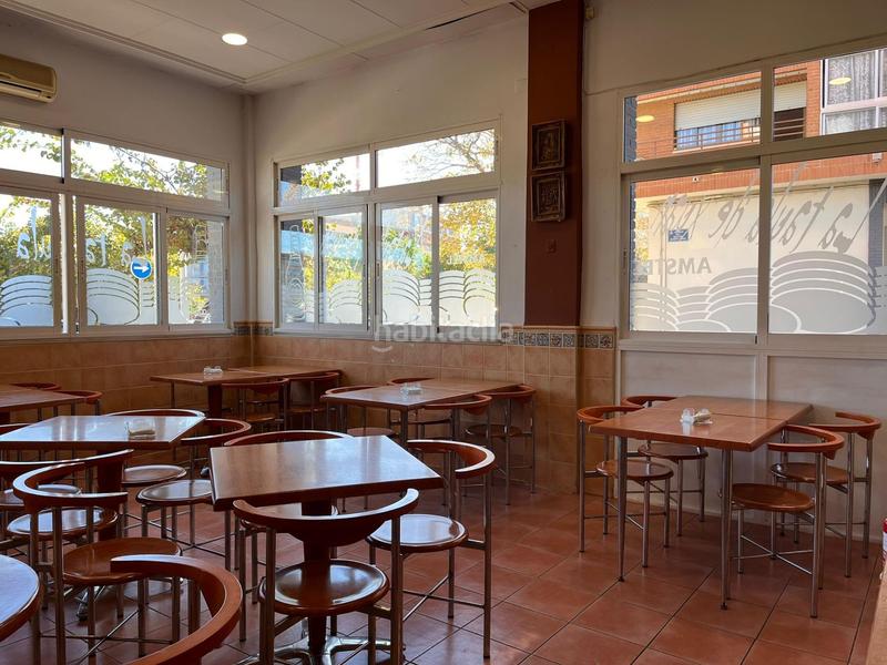 Foto 5d253644-872e-4b1b-908b-b1e1ae7011e1. Traspaso local comercial barcafetería en funcionamiento con salida de humos en Valencia