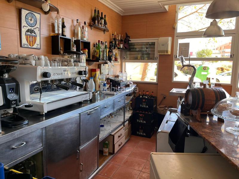 Foto 97ae1248-b349-4e94-b869-ae4349a3ffc7. Traspaso local comercial barcafetería en funcionamiento con salida de humos en Valencia