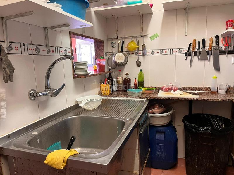 Foto cfa5de39-85b6-4a34-8699-ce2247ea3acd. Traspaso local comercial barcafetería en funcionamiento con salida de humos en Valencia