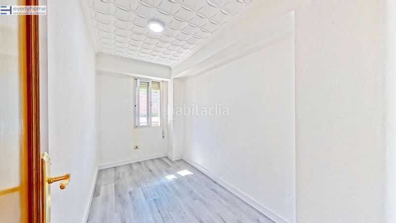 Piso vivienda completamente exterior con orientacion sur en Valencia - Imagen 19