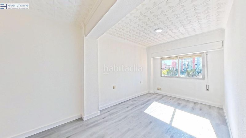Piso vivienda completamente exterior con orientacion sur en Valencia - Imagen 21
