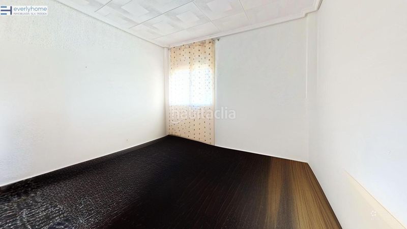 Foto 9bb293ab-fe9b-49e9-9511-36e8a5a36fd6. Pis a L´Illa Perduda Valencia