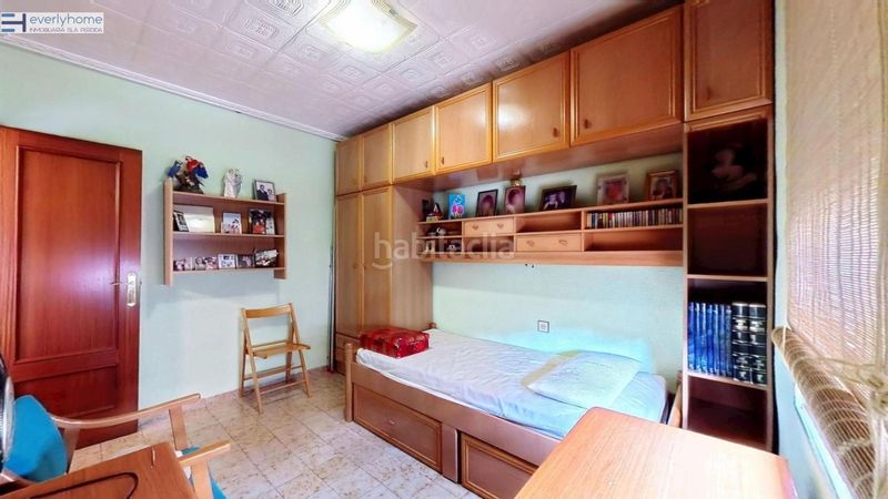Foto 3dde6014-f42c-4a6a-8b58-90125436557f. Pis a L´Amistat Valencia