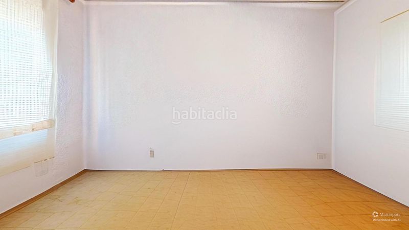 Foto 7bd29831-f745-4bd6-b10a-586f9754e2a0. Pis a L´Amistat Valencia