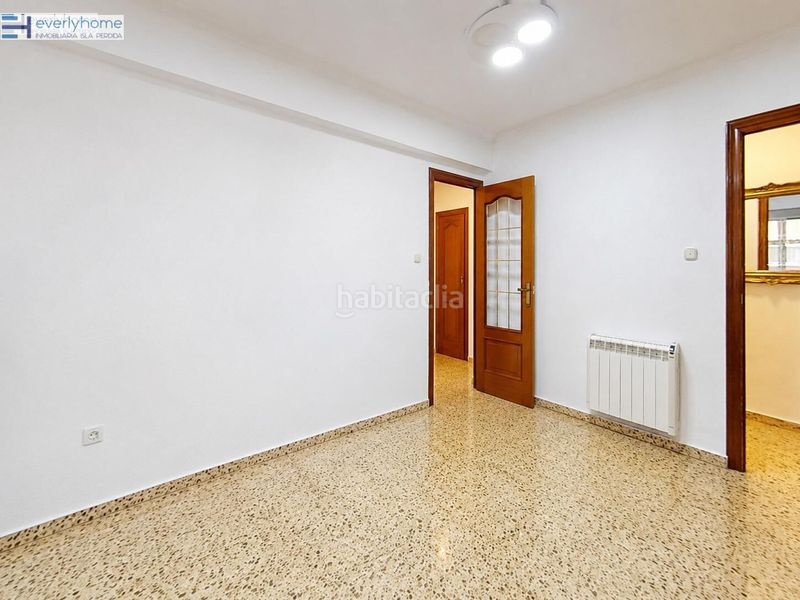Foto 5d24bb44-5262-4a6a-8929-a8d3845024c9. Pis a Ciutat Jardí Valencia