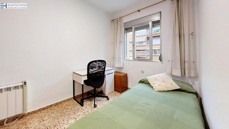 Foto d4133e30-d18b-4e0c-bcd1-eb23916d8f75. Pis a Ciutat Jardí Valencia