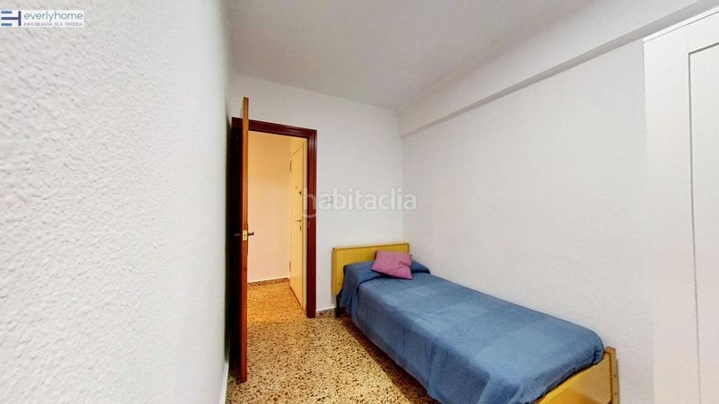 Foto da53c480-cc93-4982-be24-8ae66c309088. Pis a Ciutat Jardí Valencia