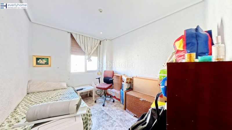 Foto 71ca2a6a-f9e4-49ea-8117-cd8710b1a58a. Pis a L´Illa Perduda Valencia
