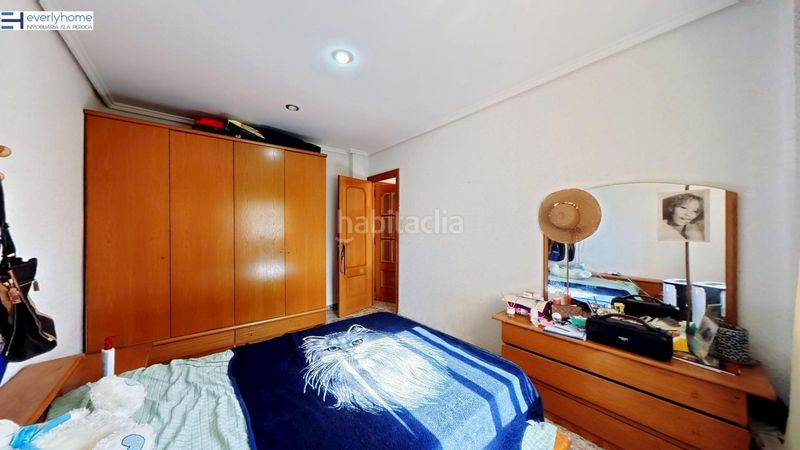 Foto ed37d055-67bc-41a5-9ef7-027fa05a3eb8. Pis a L´Illa Perduda Valencia