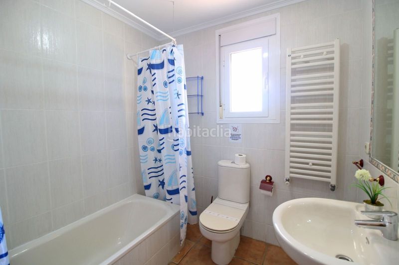 Foto 252cb349-a8cf-4571-a89c-aaa755f740e6. Casa amb calefacció piscina a Benicolada - Las Adelfas Calp