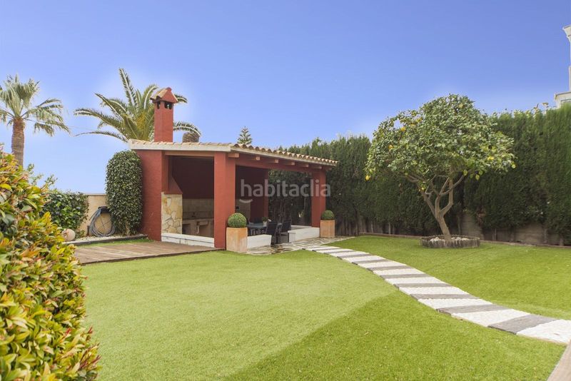 Foto 4366f593-fbb3-4485-b31e-f2f30e3920d3. Casa amb calefacció piscina a Cometa Calp