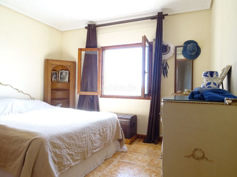 Foto 648e169a-0e20-4fd2-bdb2-a84277c10578. Casa amb piscina a Cometa Calp