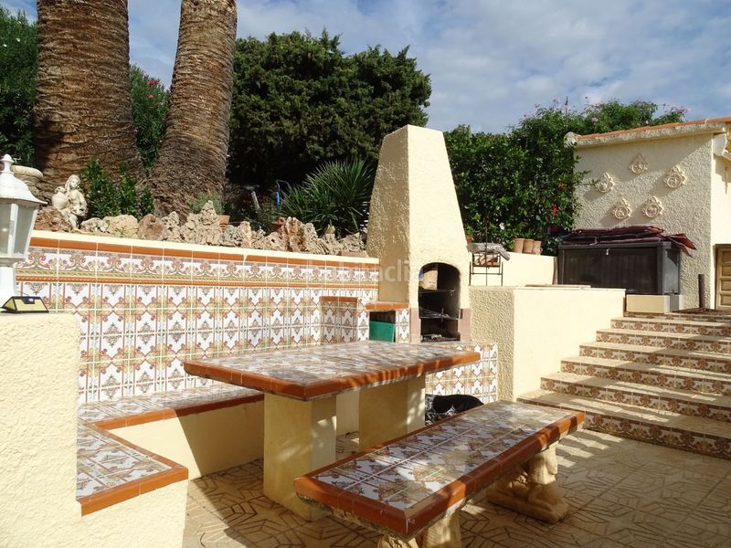 Foto 65e545dc-ca44-4395-ab86-0510fe7d8414. Casa amb piscina a Cometa Calp