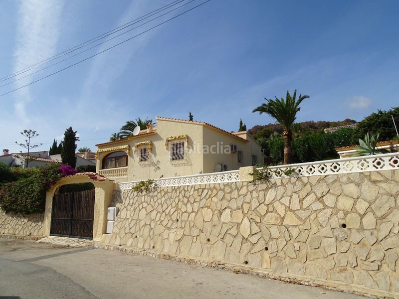 Foto d6bc3a68-dc40-462e-b9b0-7cc4208771fd. Casa amb piscina a Cometa Calp